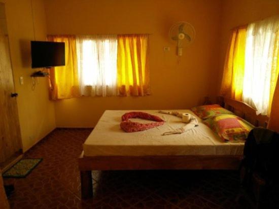 Buenaventura Beachresort Nauhang 外观 照片