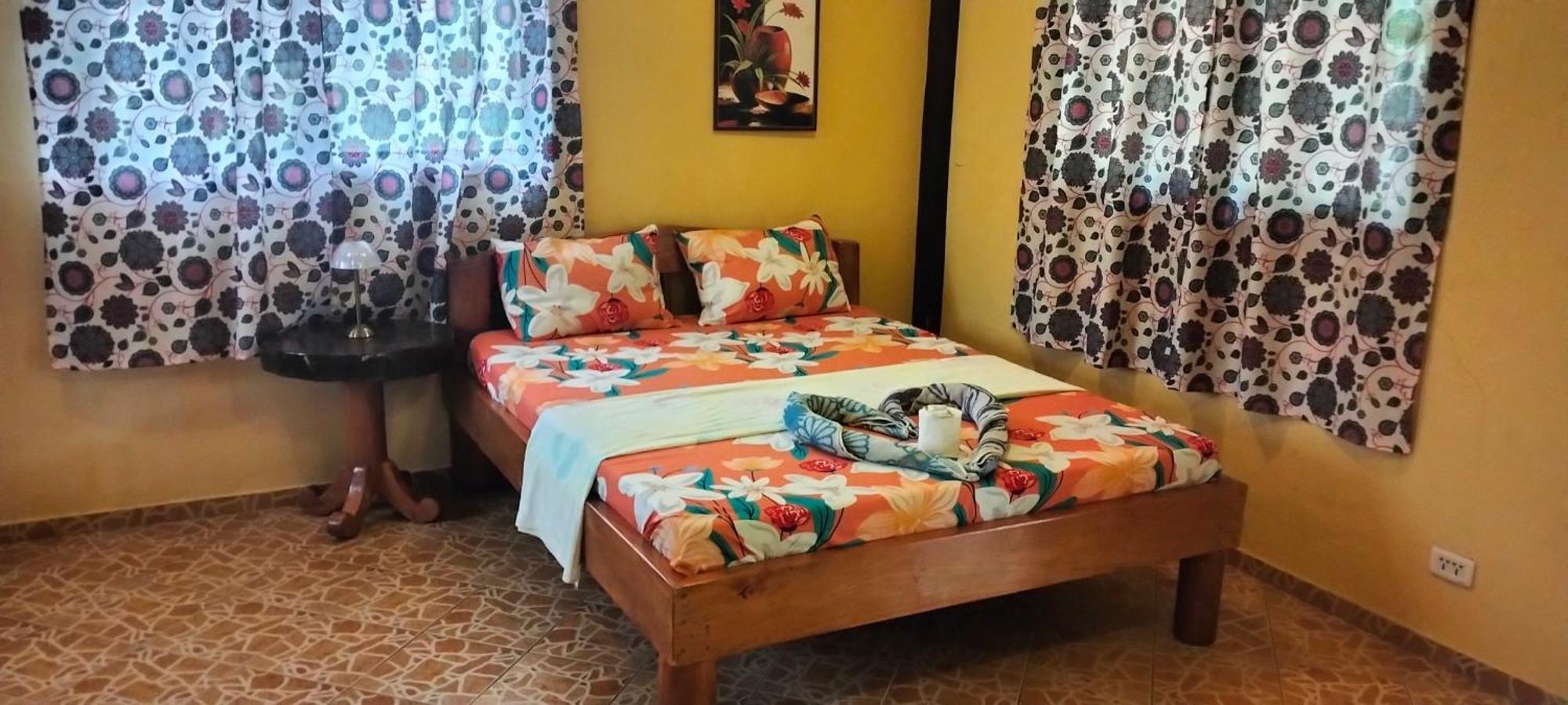 Buenaventura Beachresort Nauhang 外观 照片